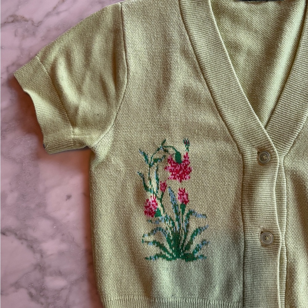 Obey Pistachio Green Crop Top - Picture 4 of 6